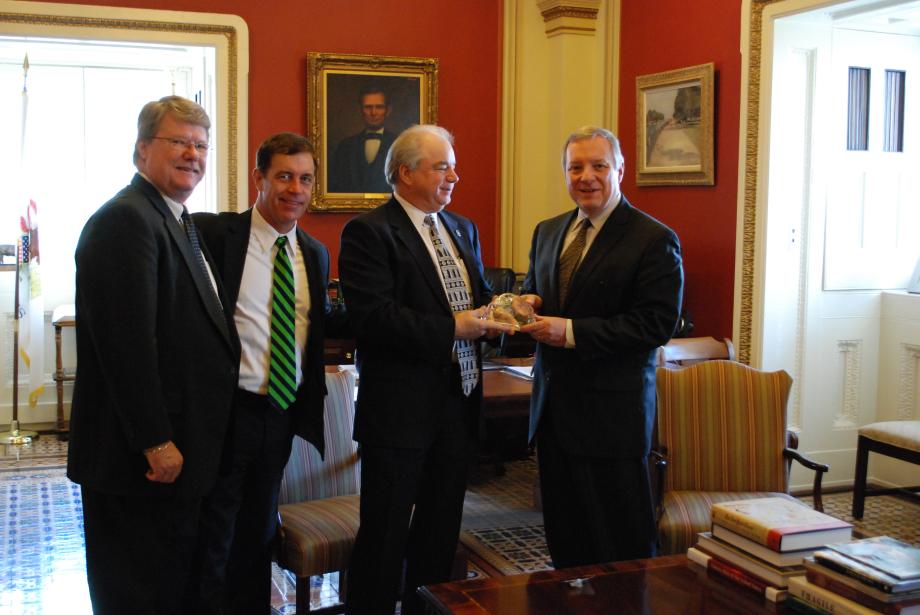 Durbin met with Kevin Lyons, Peoria County State's Attorney, and leaders of the National District Attorneys Association who presented him with their 2011 President's Award.